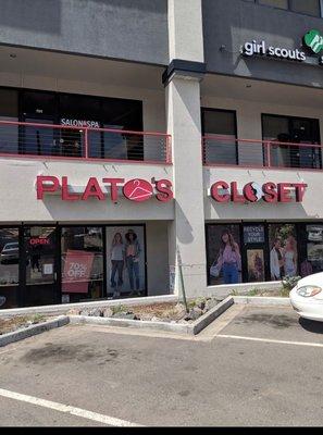 Plato's Closet