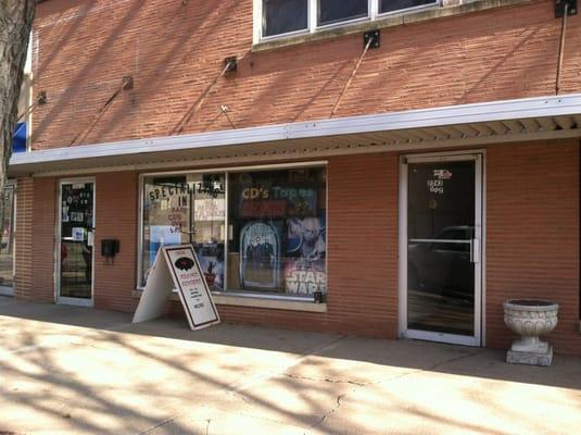 Storefront on Franklin Street