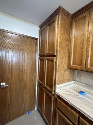 Cabinet paint preparation