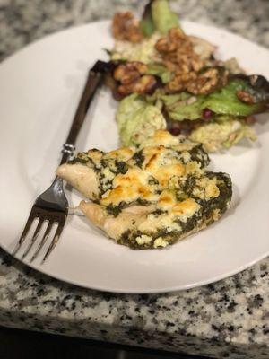 Feta crusted pesto chicken