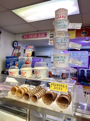 Sundae sizes and cones