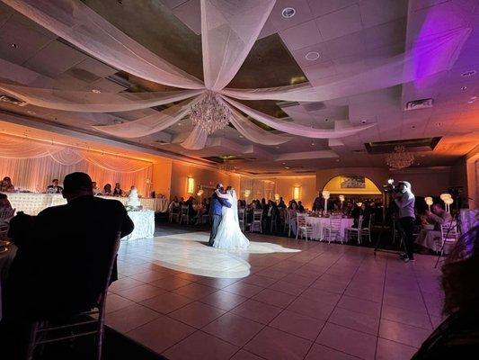 The Seville Chicagoland All-Inclusive Wedding Venue