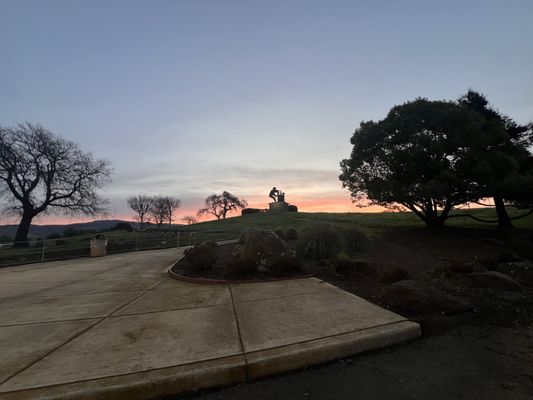 overview of Vista Point Park & Grape Crusher