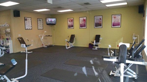 With classes daily, new mats and a great circuit you will get a complete 30 minute workout