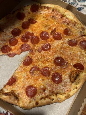 Pepperoni pizza