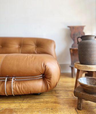 A vintage Soriana sofa by Cassina newly upholstered in Leather. Design Afra and Tobia Scarpa wonderful leather sofa