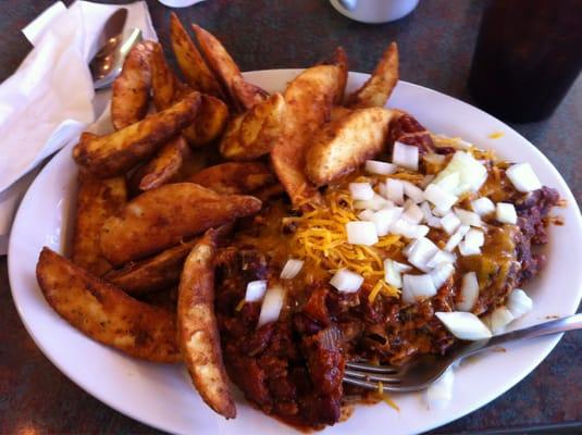 Chili cheeseburger with wedge fries. SO. FREAKING. GOOD.