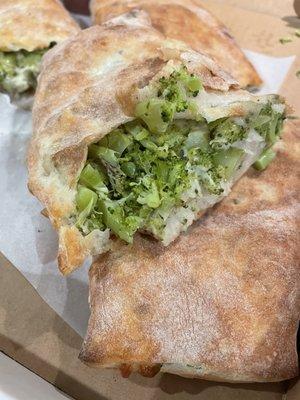 Supposed "fresh broccoli" pizza roll