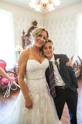 Bride and her son in the Elliston Vineyards mansion on 5-21-17.