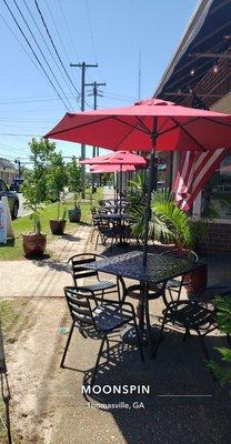 Outdoor dining available