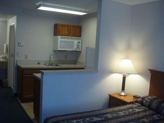 OH KozyInn Columbus bed Kitchenette