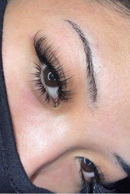 Hybrid Lashes