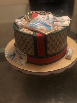 Gucci cake(all edible decor)