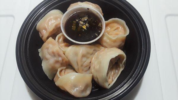 Steamed Kimchi Dumplings with Dipping Sauce