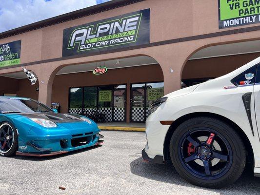 NSX and Odyssey-R on a road trip!