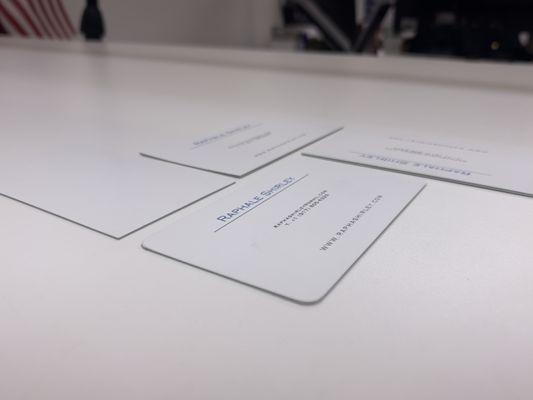 Business card corner round cut