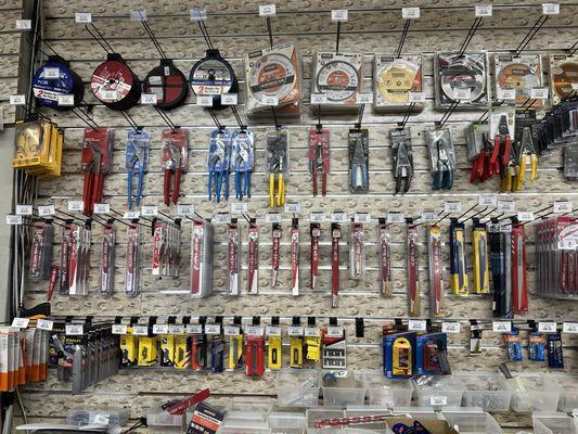 Saw blades, blades, wrenches, and pliers