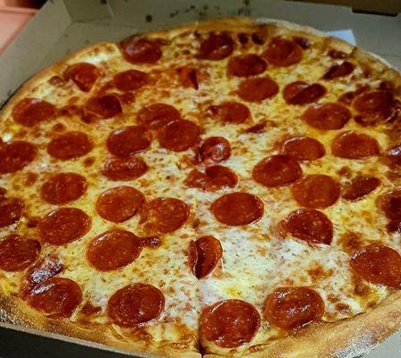 16 inch pepperoni pizza