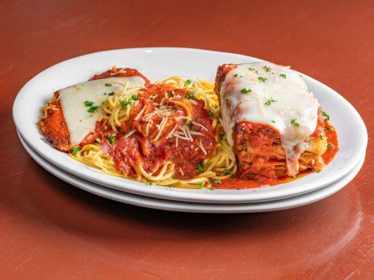 Sarina's Combo- Lasagna, spaghetti marinara & chicken Parmigiana. 3 of our favorites.