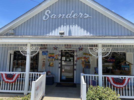 Sanders Gifts and Home Accents