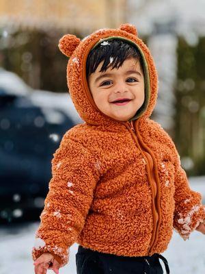 Photo session with this gem of a baby boy on his first snow day!