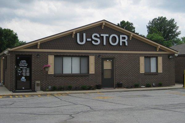 U-STOR 38th St