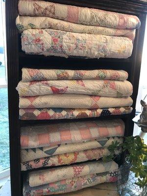 Antique & Vintage Quilts