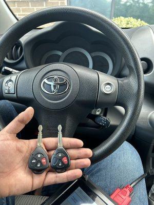 Car keys programmed