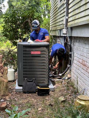 Fayetteville NC HVAC repair. Fast Friendly and proffesional