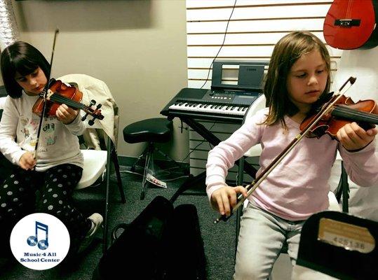 Very nice job!!! 👏🎻🎻🎻 A+ on today's lesson. 🏅 Keep practicing!!! ***Semi-Private Lessons*** 👉$100/ 4 WKS / 1 HR Harbor City, CA