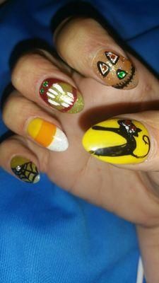 HAPPY Halloween NAILS