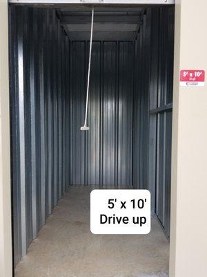 Will fit;
 Small amount of furniture, sofas, chairs, chest of drawers, box spring and mattress, business supplies, and boxes.