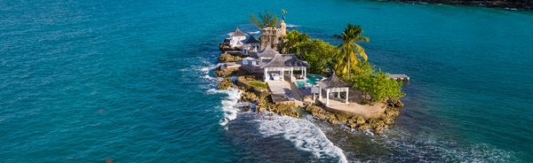 Escape to an exclusive haven for your special day. A private island wedding awaits, blending luxury and seclusion