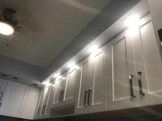 LED KITCHEN CABINET LIGHTS