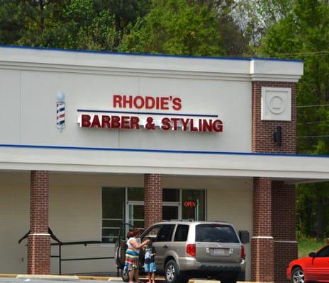 Rhodie's Barber and Styling