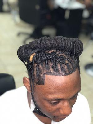 Crown style after lock n twist