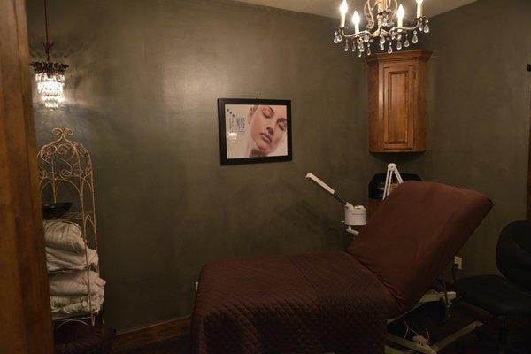 Facial and waxing station