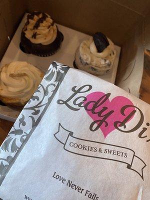 Lady Di's Cookies and Sweets