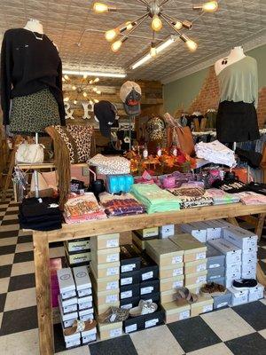 Women's Storefront and Online Fashion Boutique Located in Grand Saline, Texas