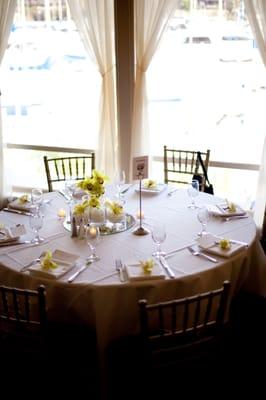 Reception table (Photo by HenryChenPhotography.com)