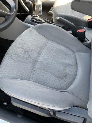 Dirty seat driver Hyundai