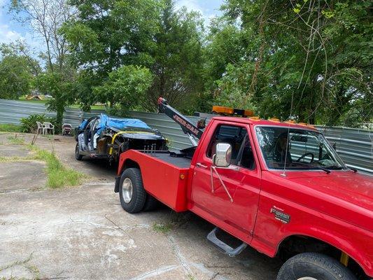 Junk Car Buyers & Towing Services