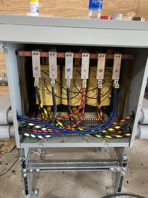 Interior Wiring of a step down transformer for a new comercial service