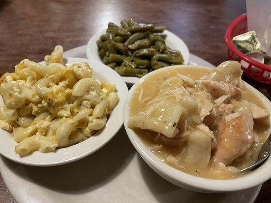 Chicken and dumplings, macaroni and cheese and green beans