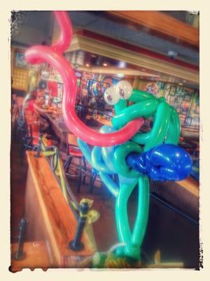 Rockin' Balloon Frog