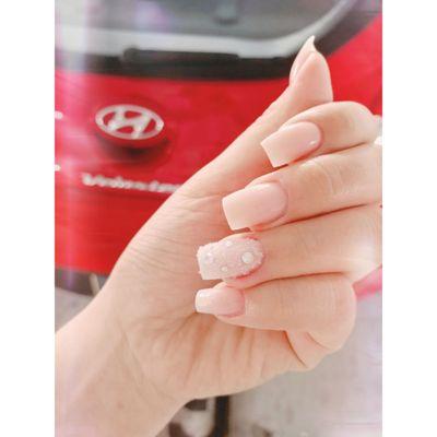 Acrylic nude nail