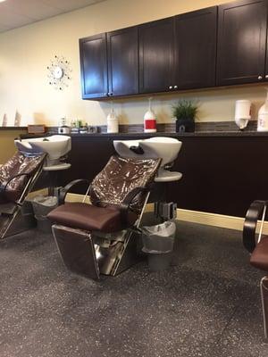 Great massage chairs, that move you up to the wash bowl!