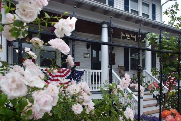 Front of Belle View Inn