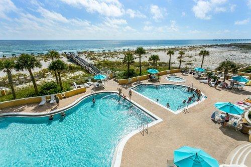 Emerald Isle is a gorgeous condominium resort community conveniently located on Pensacola Beach