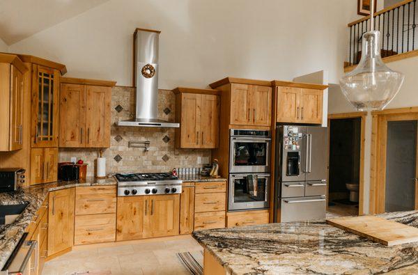 Kitchen (Pine Home)